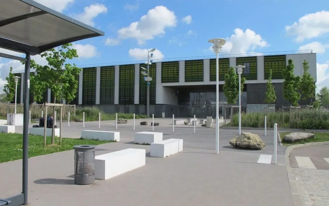 Lycée Balzac à Mitry-Mory