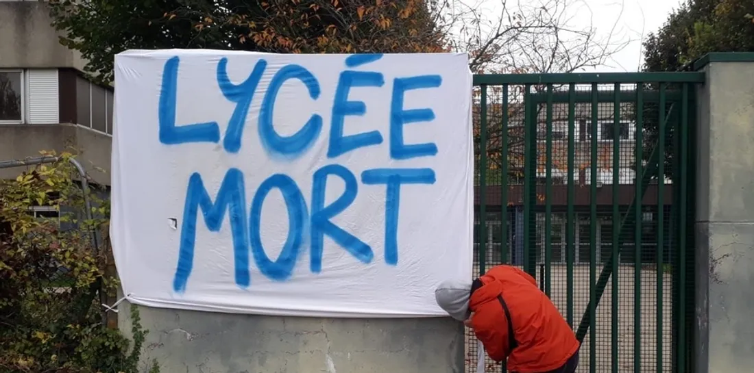 Opération "Lycée mort" aux Mureaux