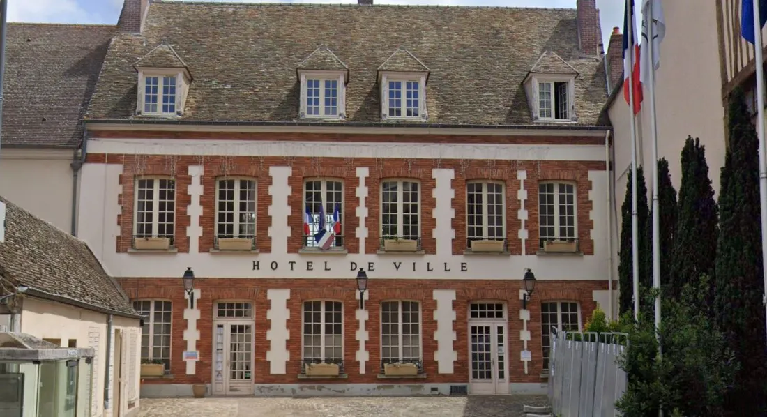 Mairie de Houdan