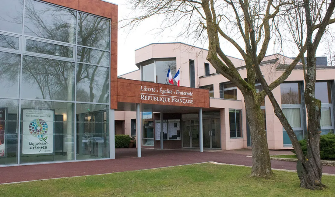 Mairie de Vernouillet (28)