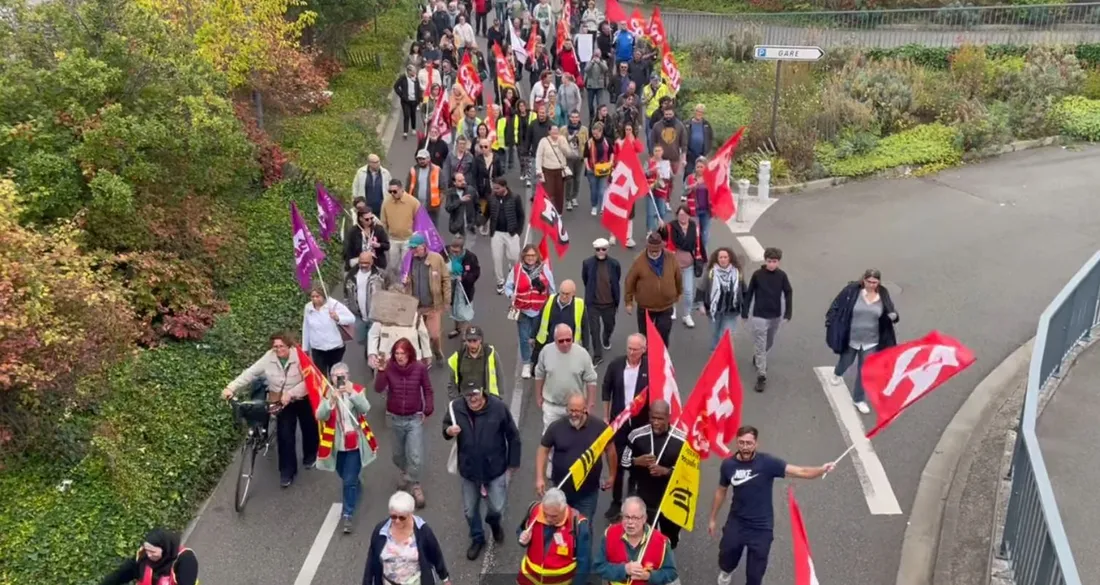 Défilé de manifestants à Dreux