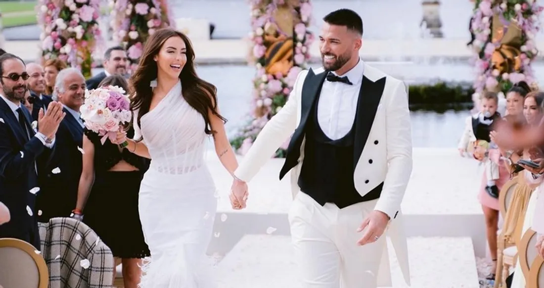 Nabilla lors de son mariage au château de Chantilly