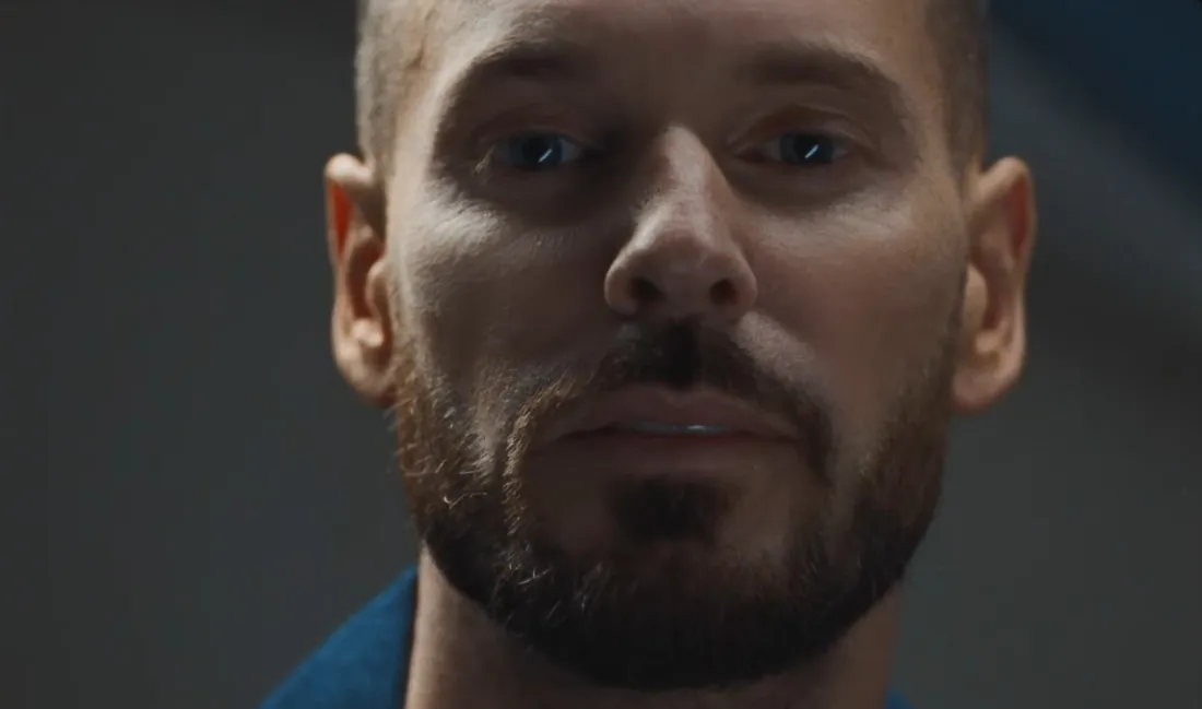 Matt Pokora dans le clip de "Quand même"