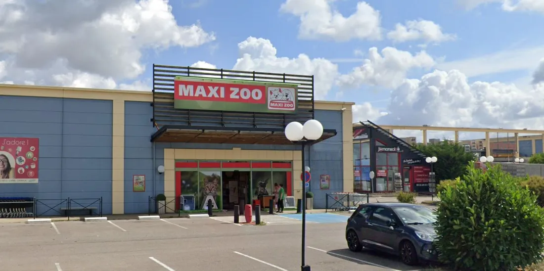 Maxi Zoo attaqué à Vauchelles-lès-Quesnoy