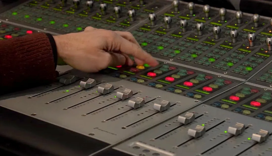 Création du nouveau jingle des trains, métros et tramways