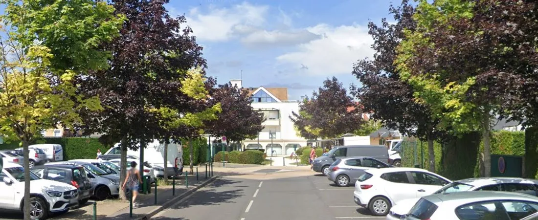 Parc de la piscine à Ozoir-la-Ferrière