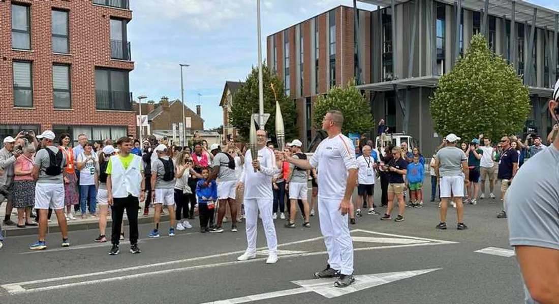 Passage de la flamme olympique à Compiègne