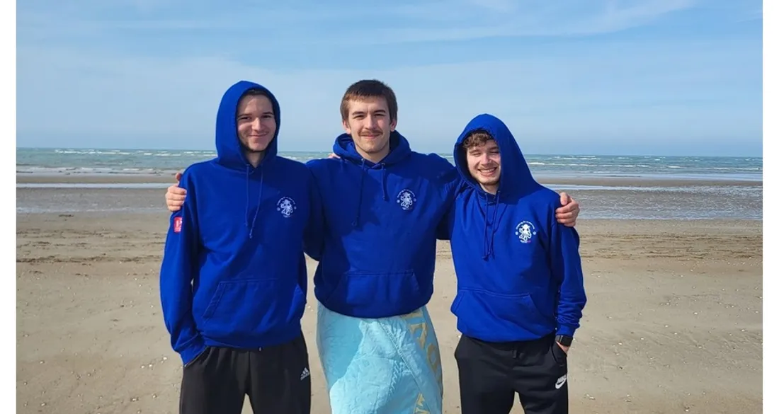 Pierre Roland et ses deux camarades