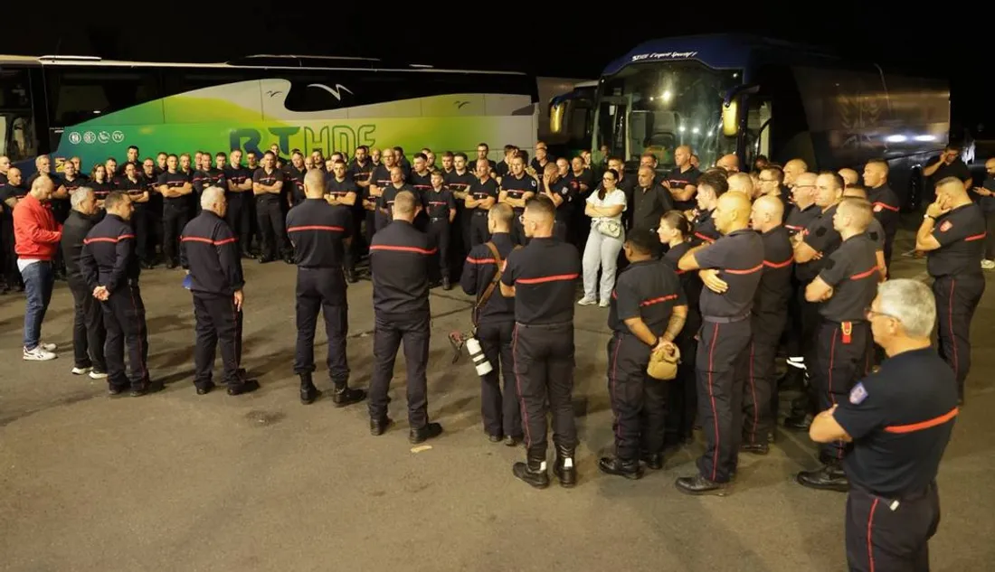 Départ de sapeurs-pompiers des Hauts-de-France en Gironde