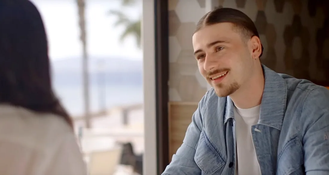 Pierre Garnier dans le clip "Ceux qu'on était"