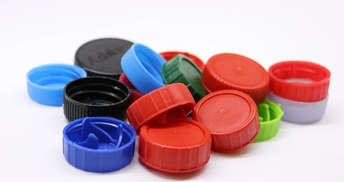 Bouchons en plastique