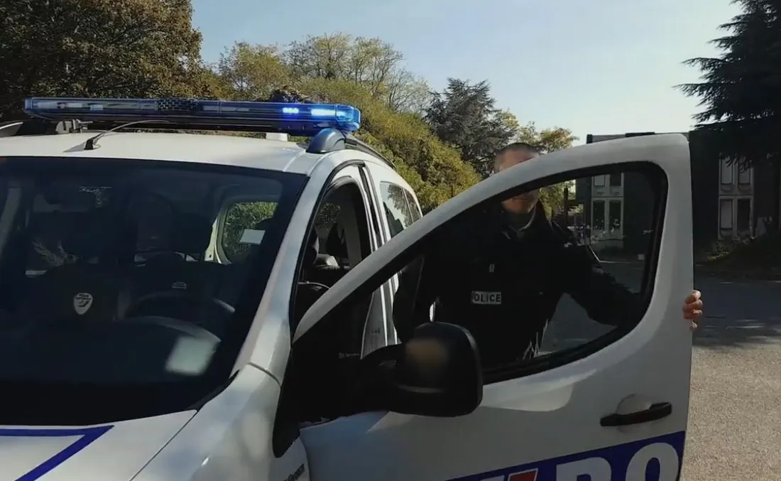 Voiture de police