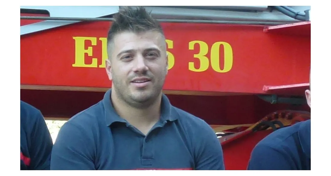 Pompier volontaire percuté