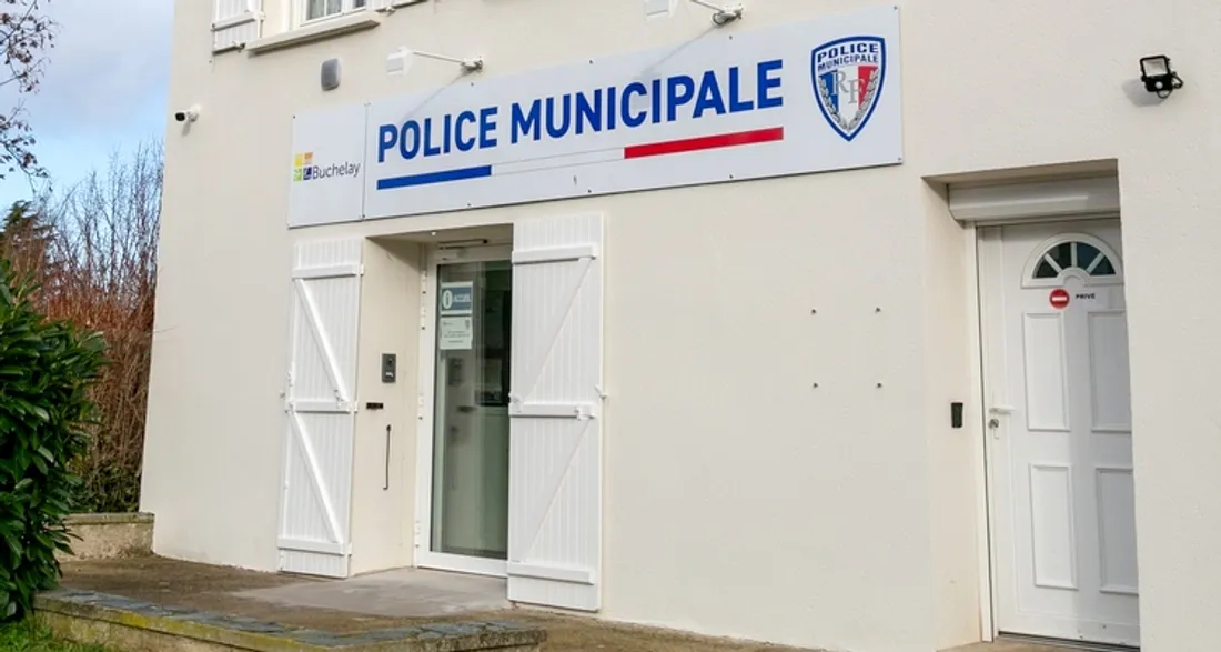 Poste de police