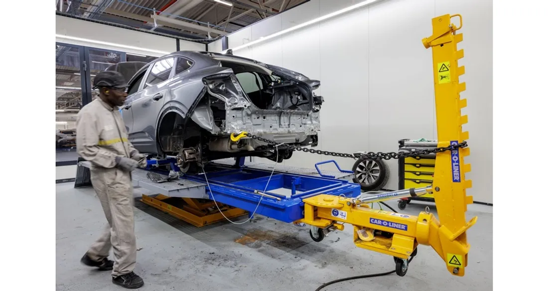 Refactory à Flins-sur-Seine