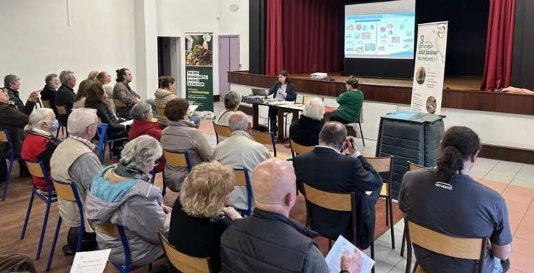Réunion sur le compostage
