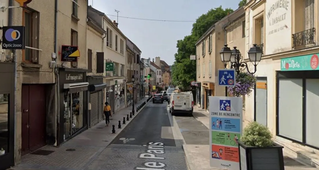 Rue commerçante à Palaiseau