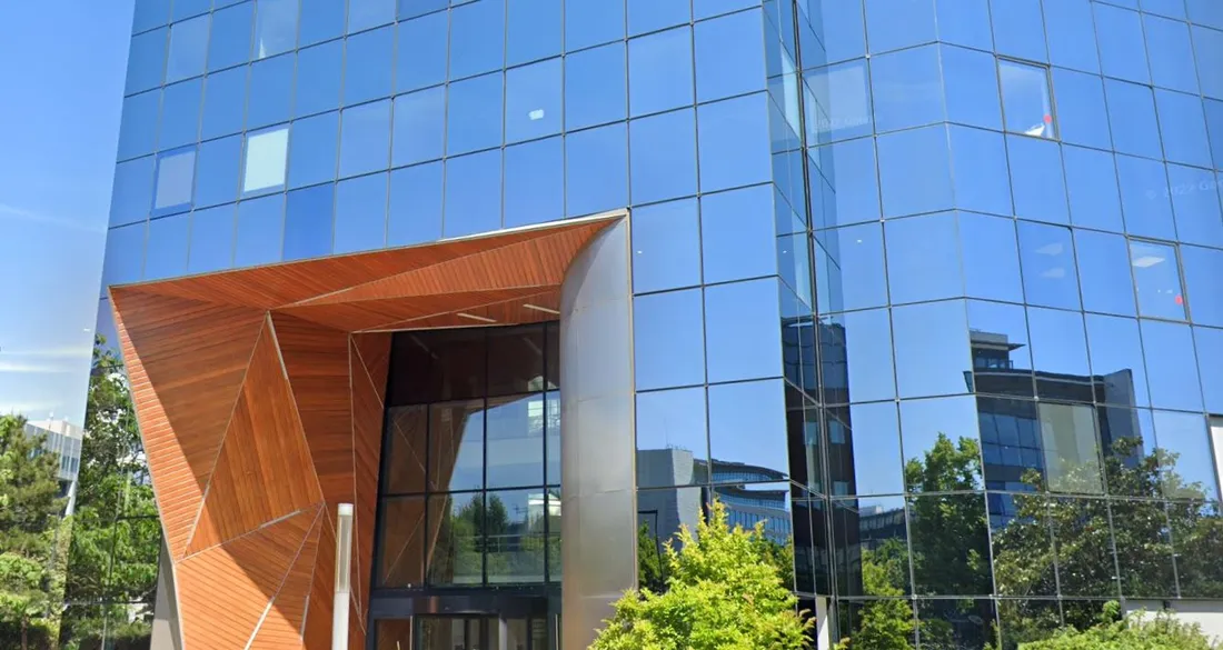 Siège de l'église de scientologie à Saint-Denis