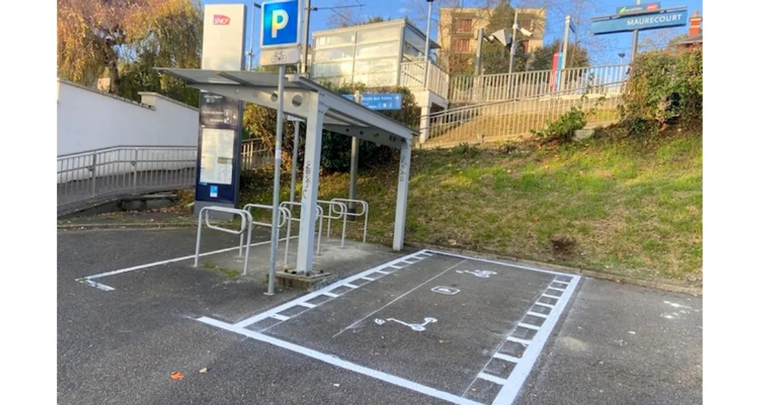 Station pour véhicules électriques