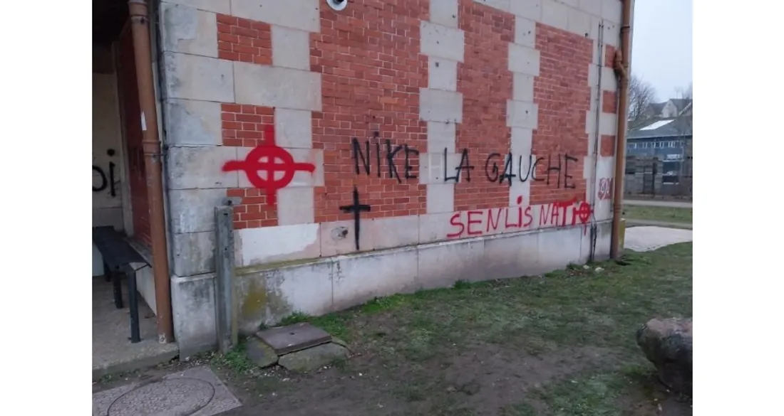 Tags politiques à Senlis