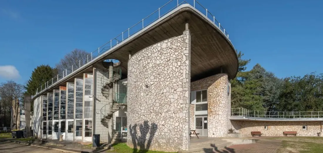 Théâtre de plein air à Fleury-Mérogis