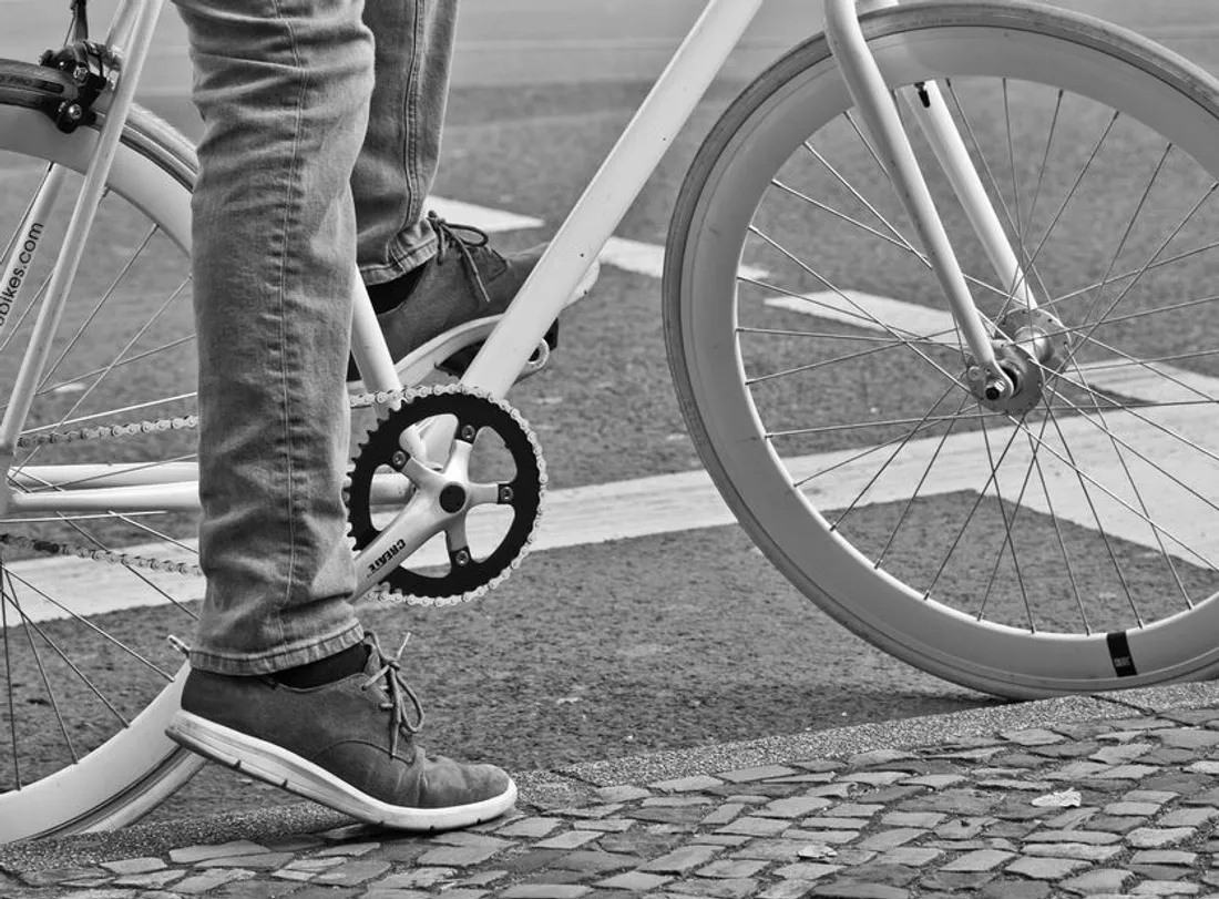 Cycliste sur son vélo