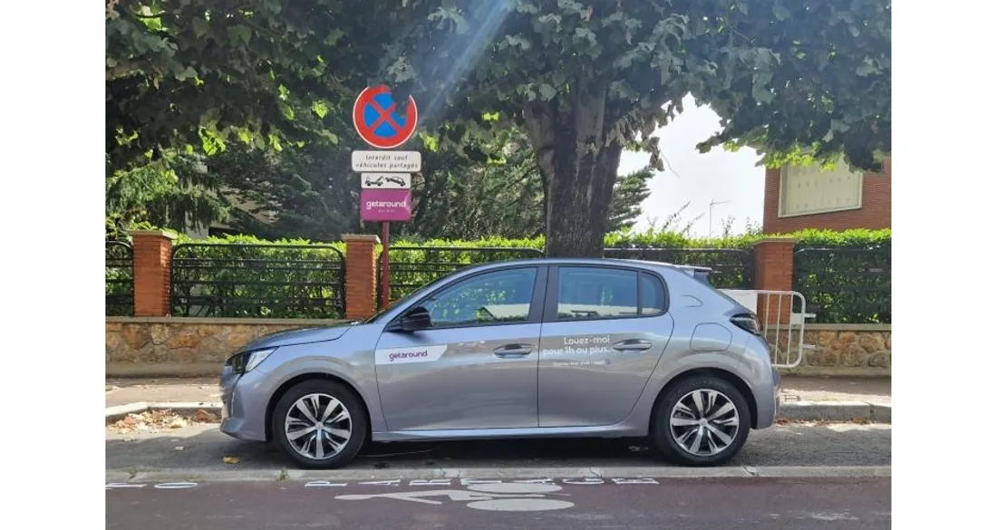 Voiture dédiée à l'autopartage