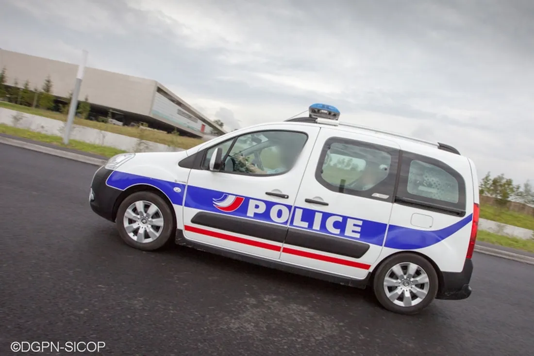 Voiture de police