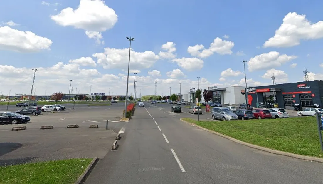 Zone commerciale du Bréau