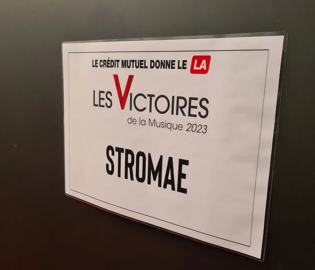 Loge de Stromae