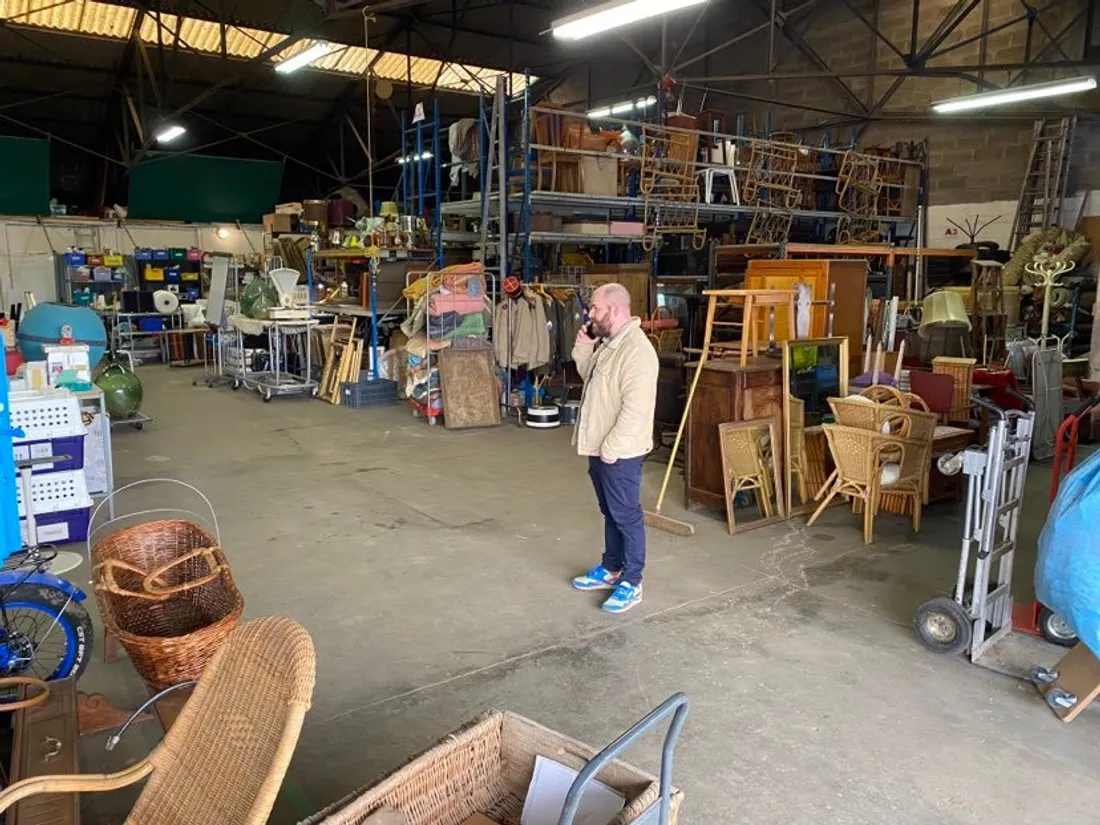 Tout est entreposé à Carquefou avant d'être trié et valorisé