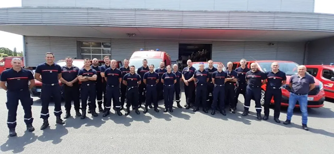 L'équipe du Capitaine Thommas Le Sommer avant le départ pour la Gironde