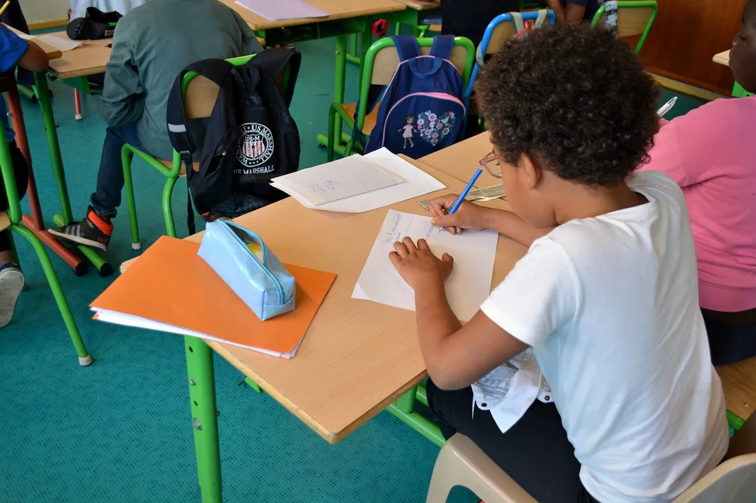 Ecole de Lorient (Bois du château)