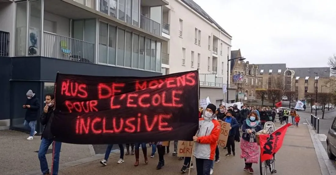 Des personnels du collège Stendhal vont manifester devant le rectorat ce mercredi