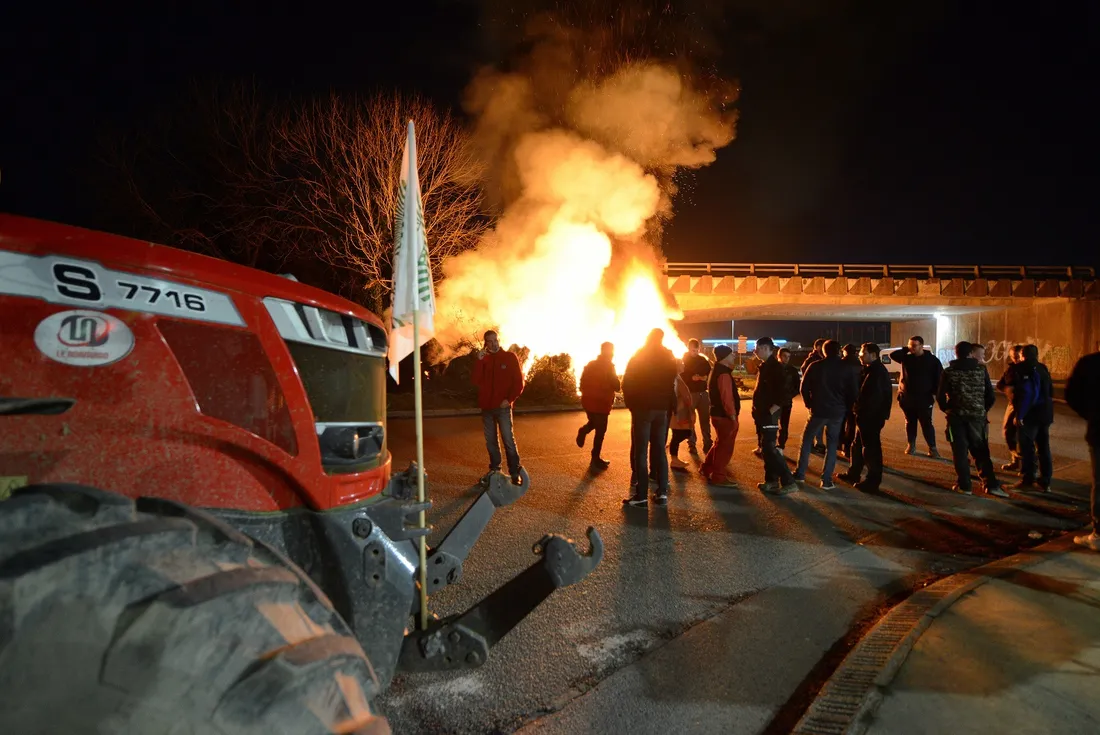 Mobilisation des Agriculteurs à Auray (56)