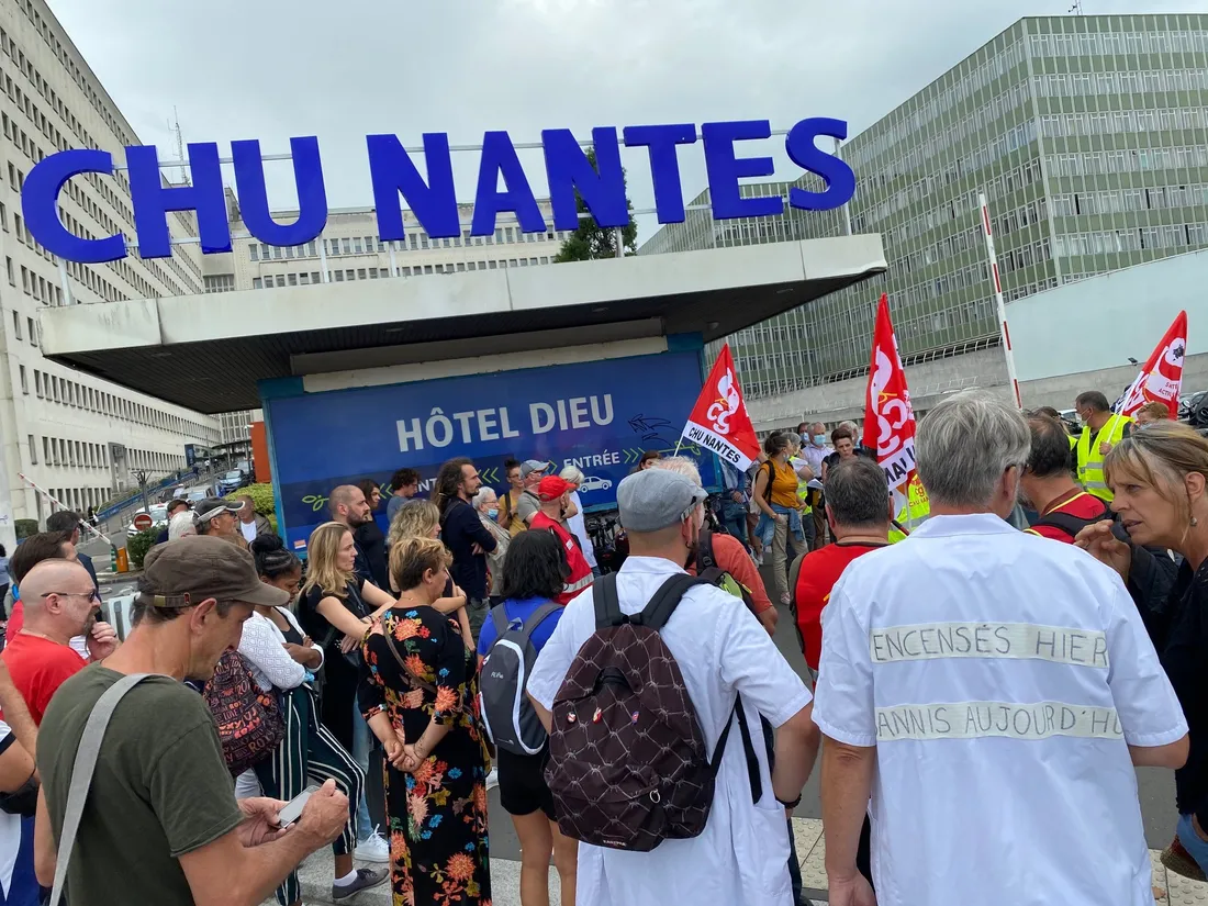 Manifestation des soignants du CHU de Nantes