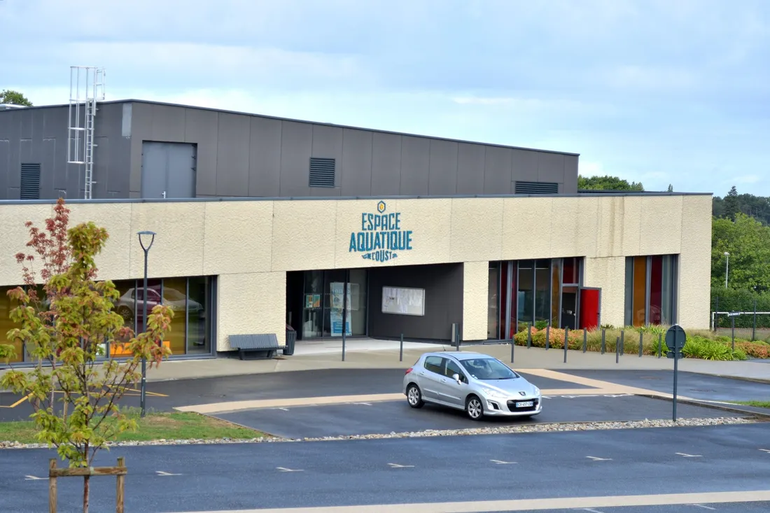 Fermeture de la piscine de Malestroit (56)