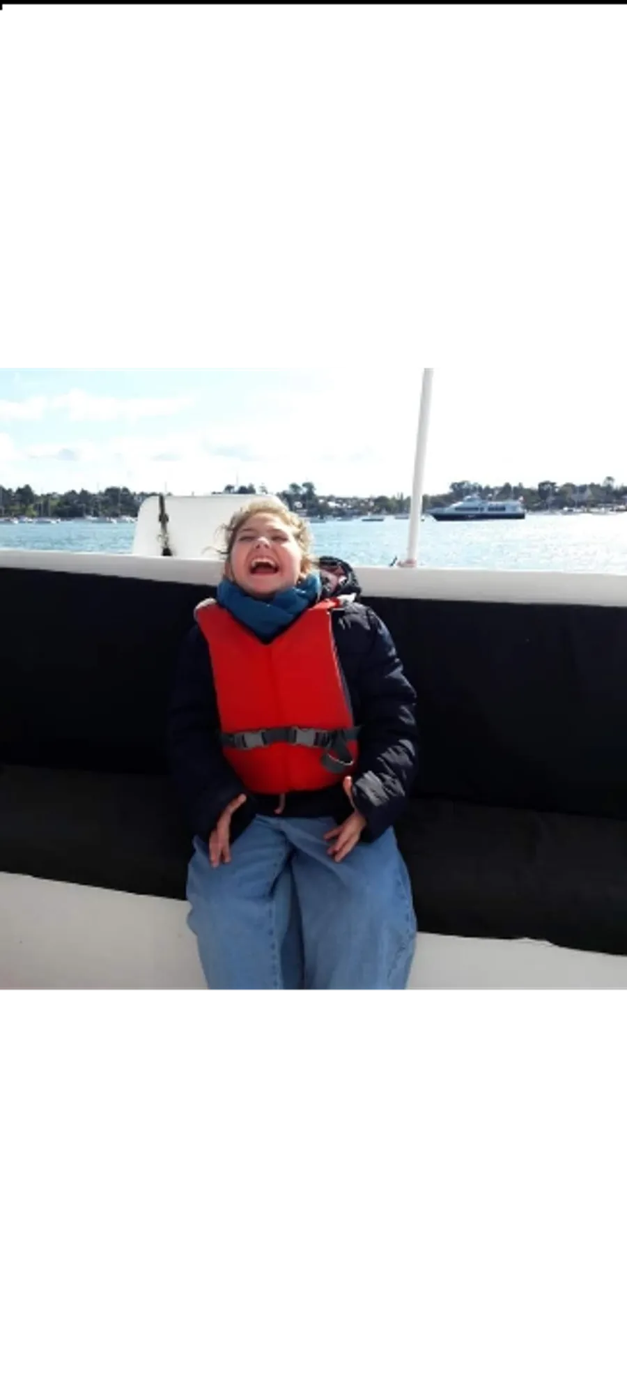 Tara est atteinte du syndrome CASK.