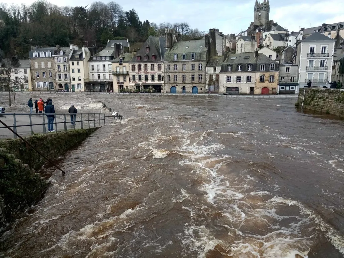 Le débit était toujours important ce matin à Concarneau