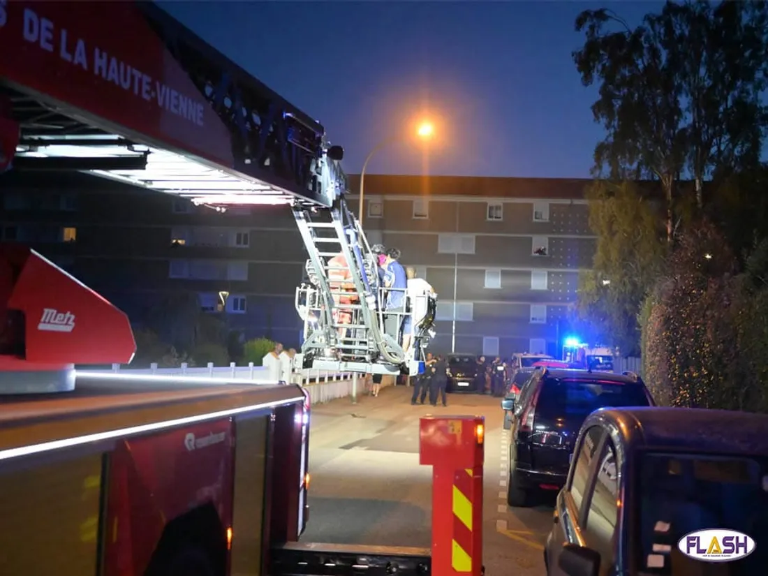 Incendie Bastide quartier Limoges Haute-Vienne 11 personnes intoxiquées fumées SDIS 87