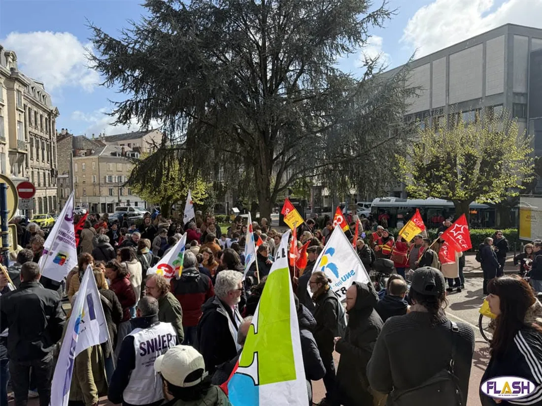 carte scolaire intersyndical rectorat Limoges préfecture Haute-Vienne académie suppressions classes