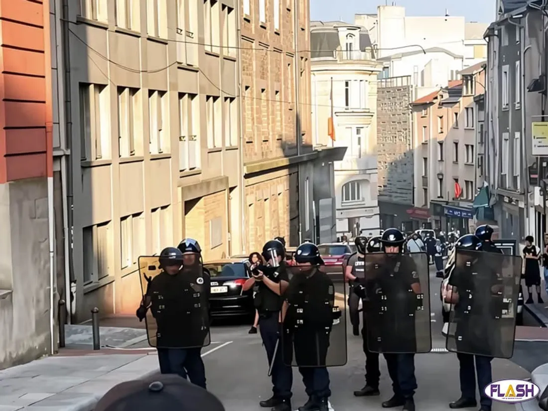 Ligue des Champions PSG Limoges Haute-Vienne tirs de mortiers rodéos sauvages 12 interpellations 