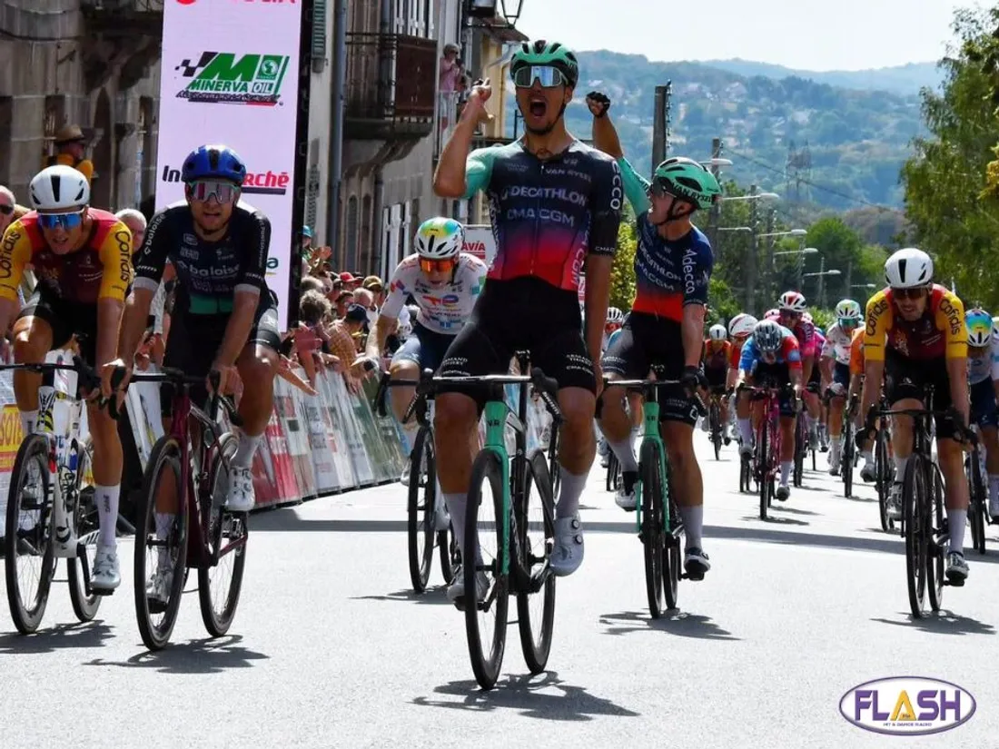 Tour du Limousin 2026 : Noa Isidore remporte la 1ère étape