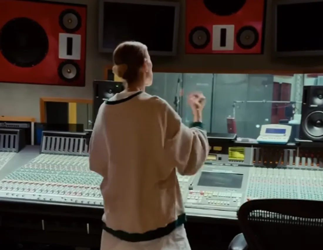 Sebastian Ingrosso - A New Day (feat. Celine Dion)