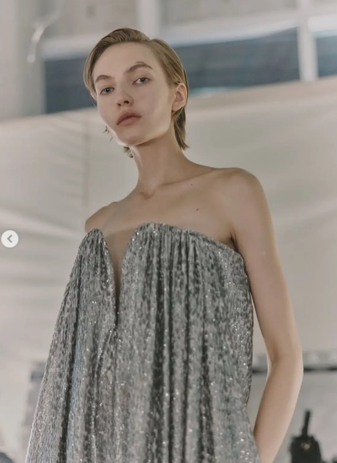 FG CHIC : L’élégance solaire selon Stella McCartney 