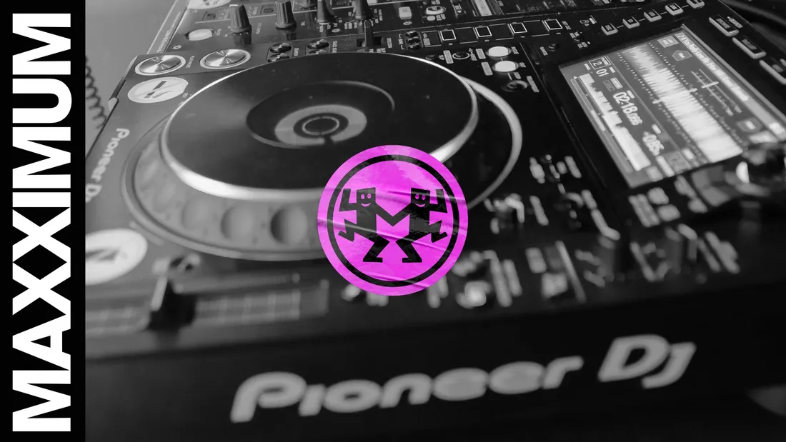 MAXXIMUM_STICKERS_1920x1080