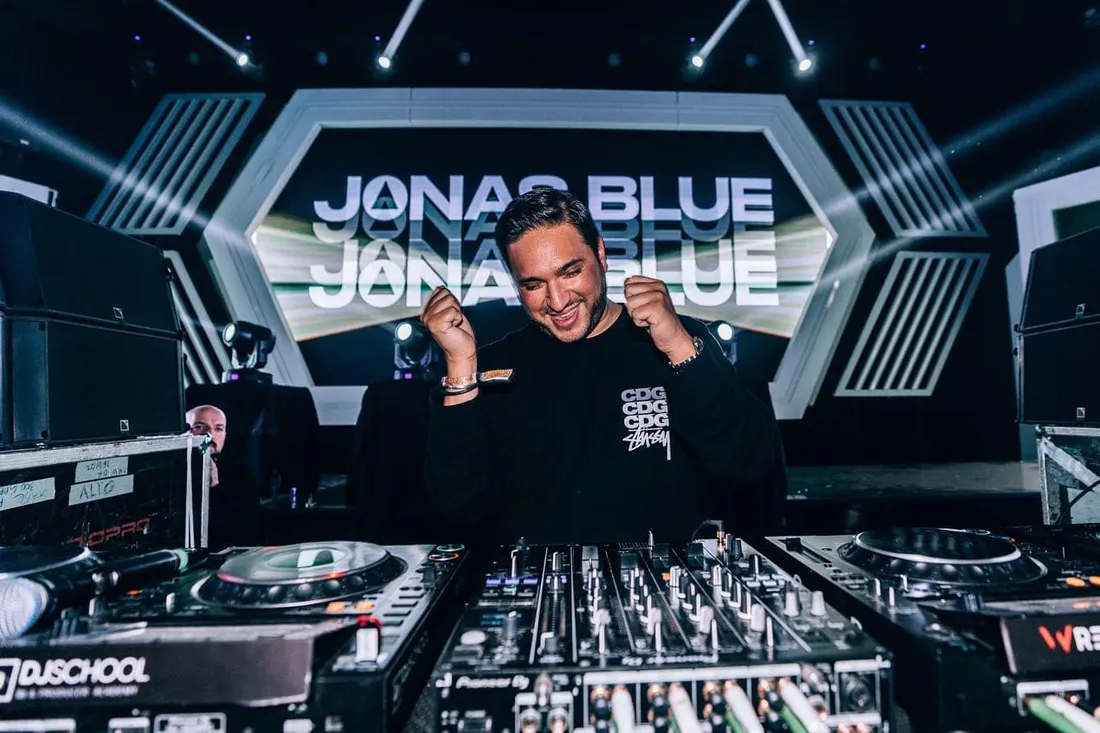 Jonas Blue - Siento