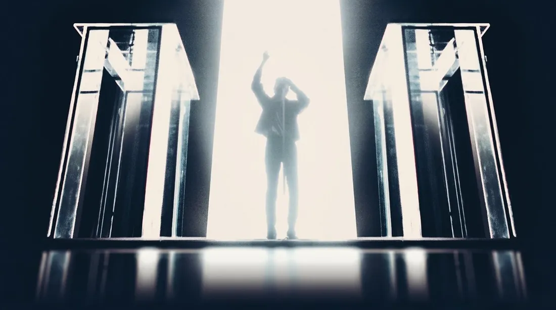 Madeon - son Show 'Good Faith' 