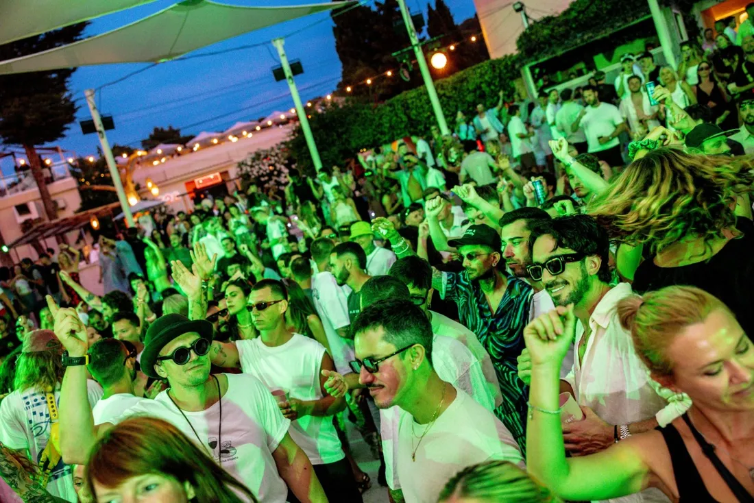 IBIZA: MANUMISSION RESUCITA EL ESPÍRITU LIBRE DE LA ISLA