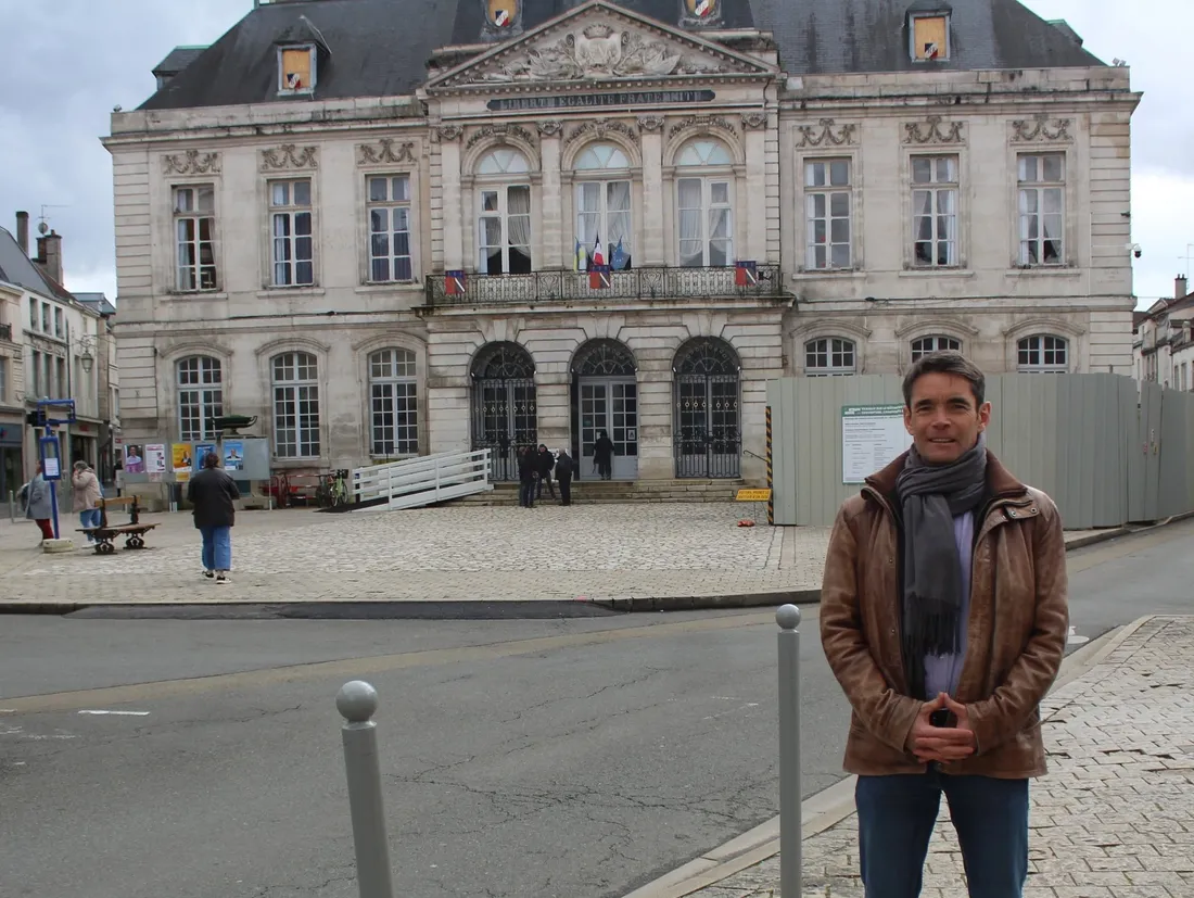Le maire de Chaumont a annoncé vendredi sa démission de l’ensemble de ses mandats